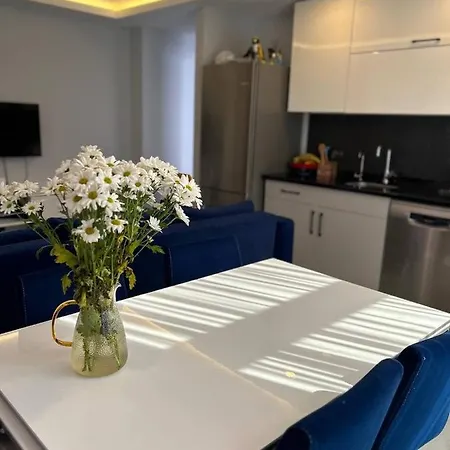 Cozy Kandemir, 1+1, 60 Sq. Meters * Аланія